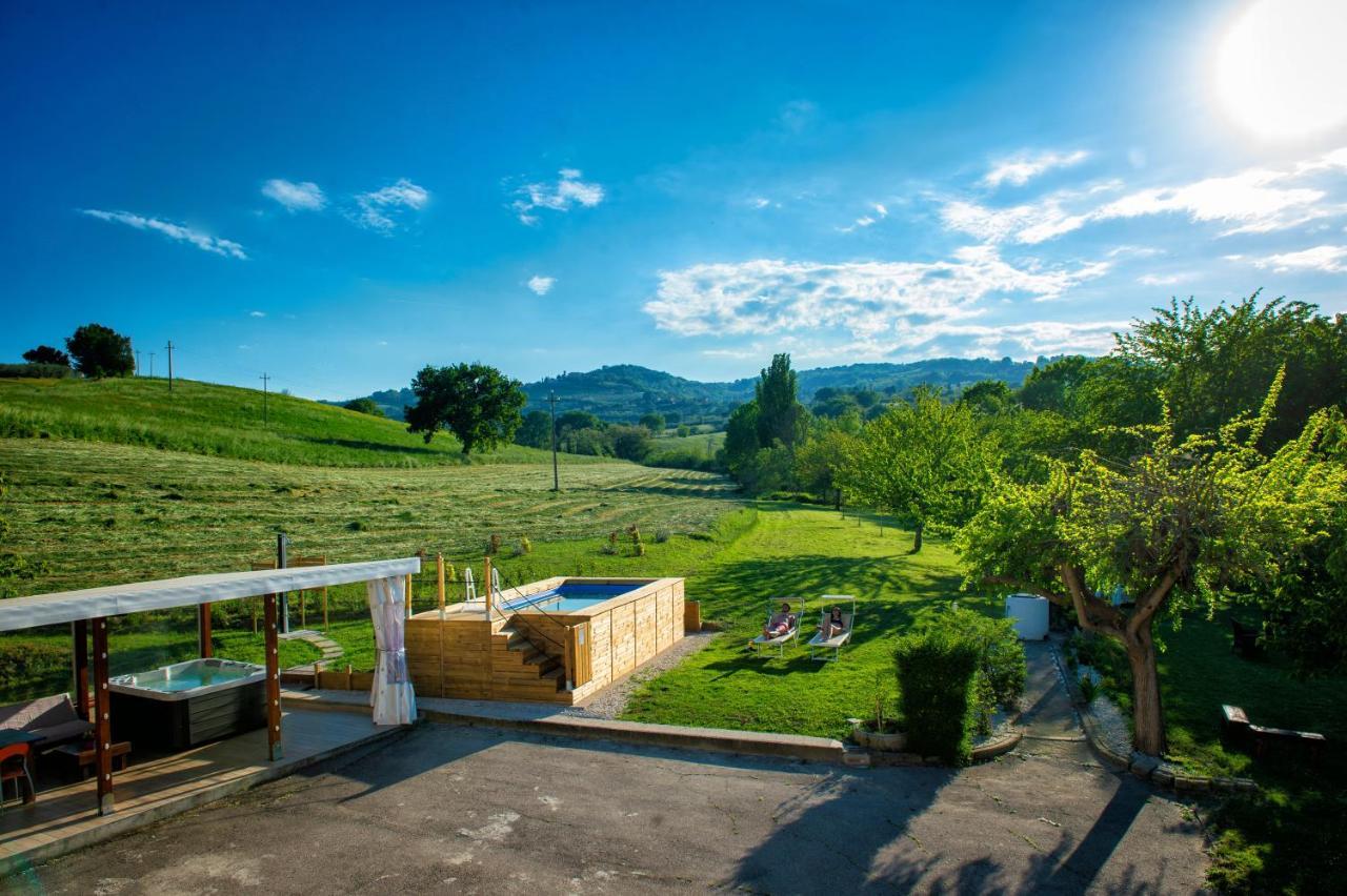 Casa Vacanze Raggio Di Sole Монтегридольфо Экстерьер фото
